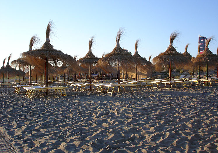 Spiaggia attrezzata del Fuorirotta Beach Club