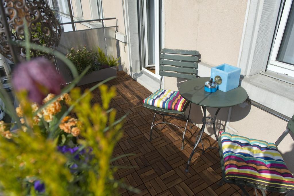 Boutique Hotel NI-MO Zürich – Balkon
